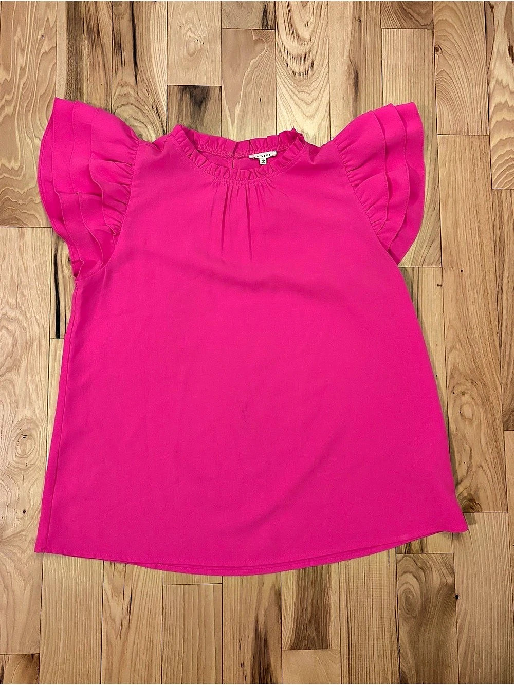 Jodifl Top Blouse hot pink with flutter sleeves